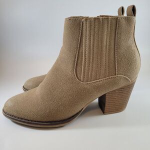 Jessica Cline Women’s Size 9 High Heel Ankle Boot Beige Lucky Style 731963